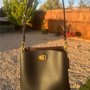 Coach Black Bucket Willow